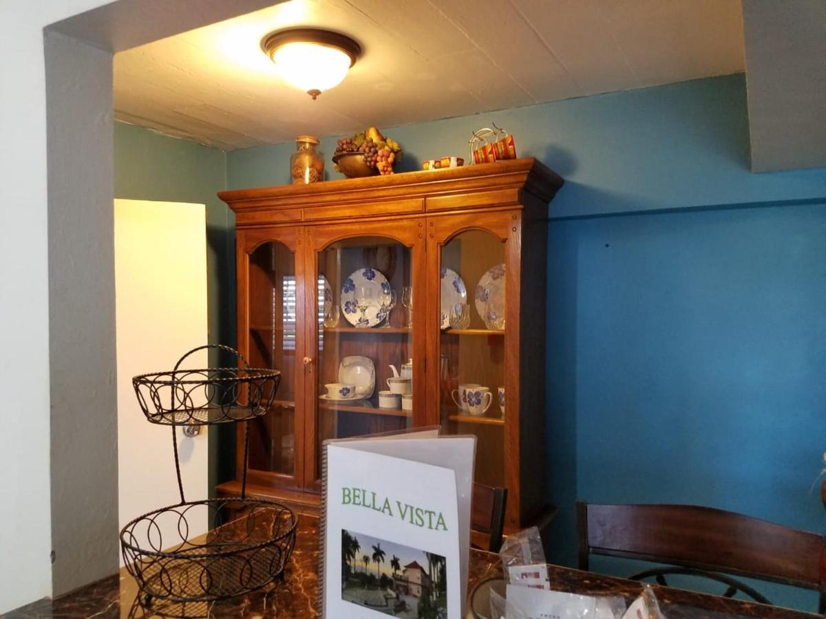 Bella Vista Vacation Apartment มอนเทโกเบย์ ภายนอก รูปภาพ