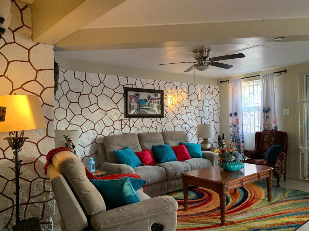 Bella Vista Vacation Apartment มอนเทโกเบย์ ภายนอก รูปภาพ