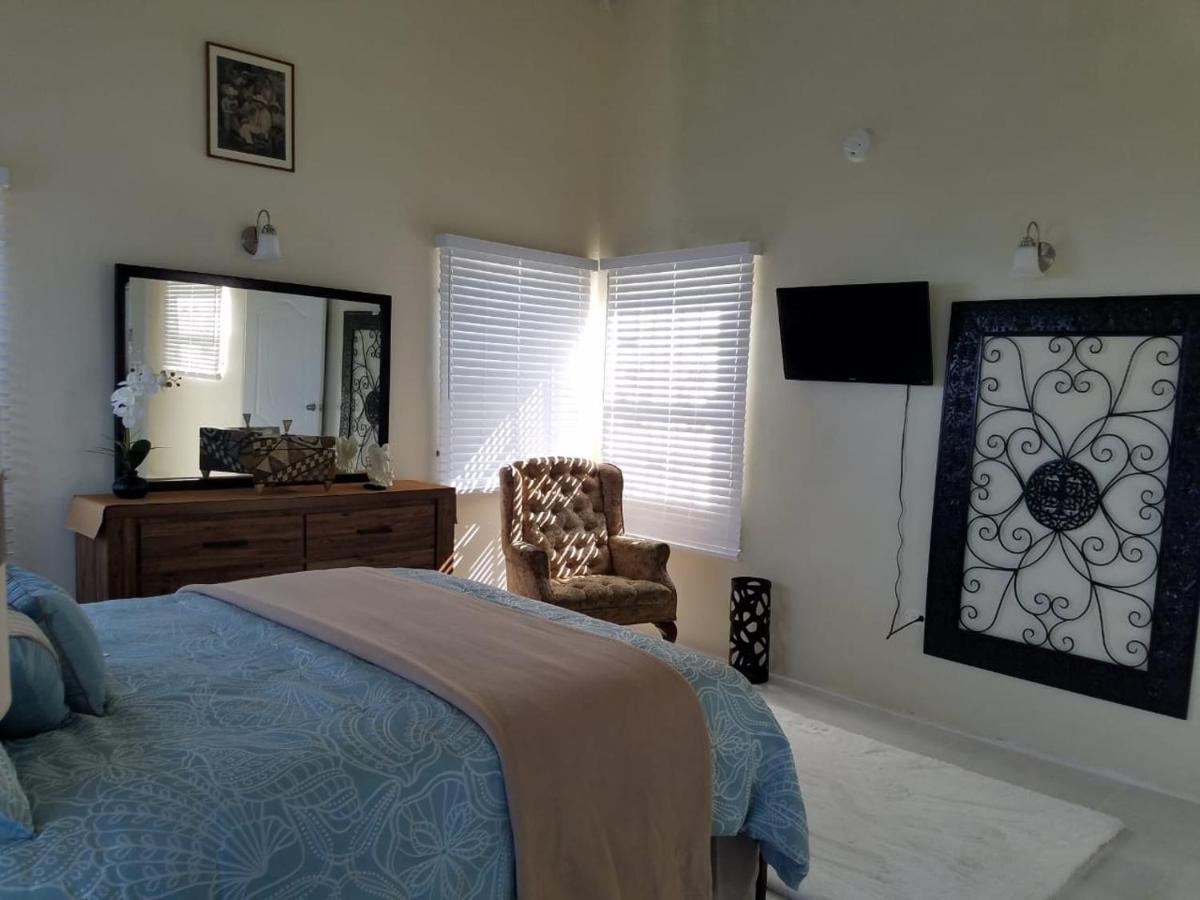 Bella Vista Vacation Apartment มอนเทโกเบย์ ภายนอก รูปภาพ
