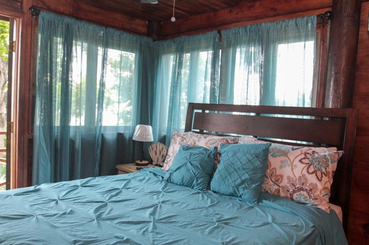 Bella Vista Vacation Apartment มอนเทโกเบย์ ภายนอก รูปภาพ